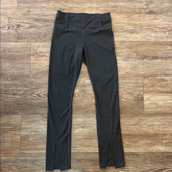 Athleta Aura Split Pant Women's Size Medium in Black Olive - Picture 1 of 10